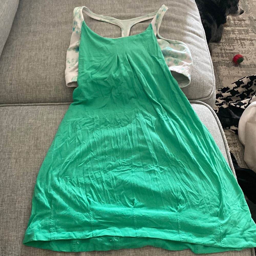 Lululemon top